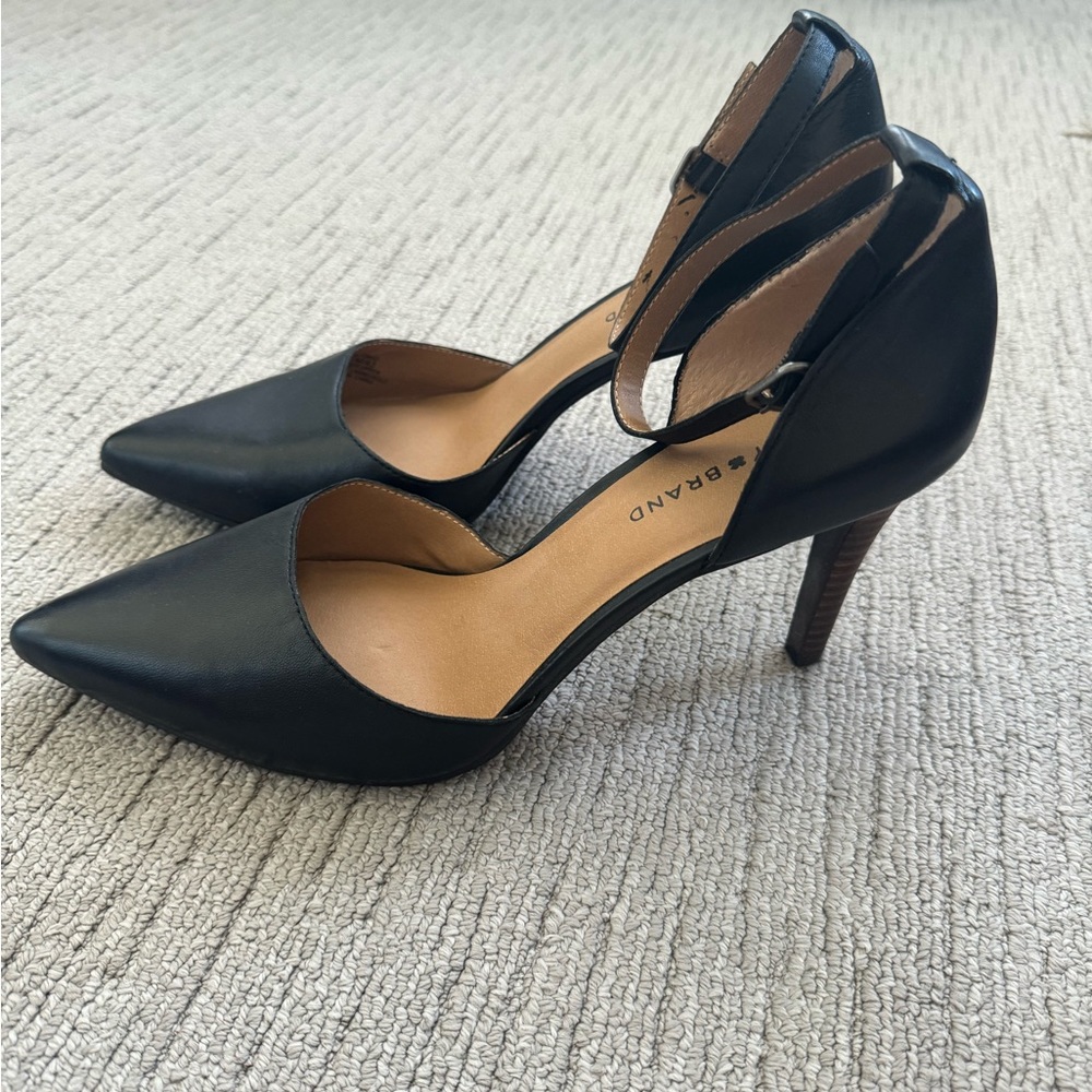 Never worn lucky brand black heels